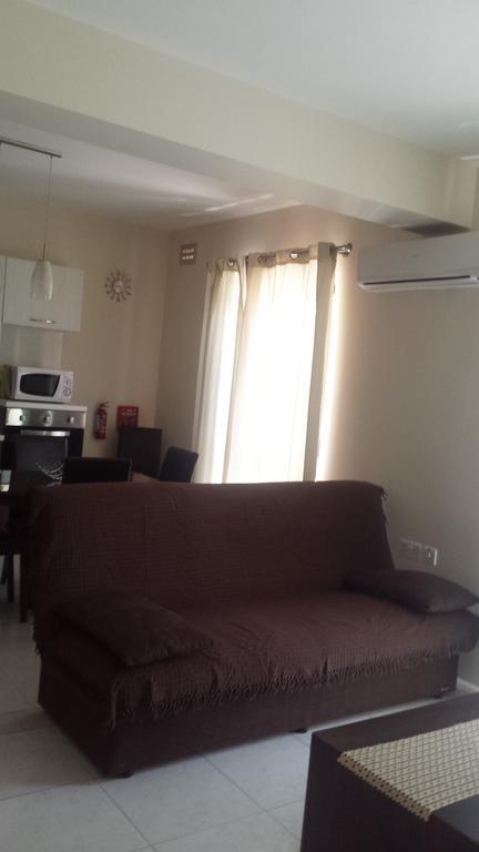 Apartment Triq Is-Silla Marsaskala Eksteriør billede